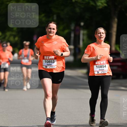 15.06.2025 - REWE Women's Run Dr. Thomas Lammeyer http://msf.ph/oto/7953145 15.06.2025 09:42:00 Laufen 10853, 10854 meine-sportfotos.de