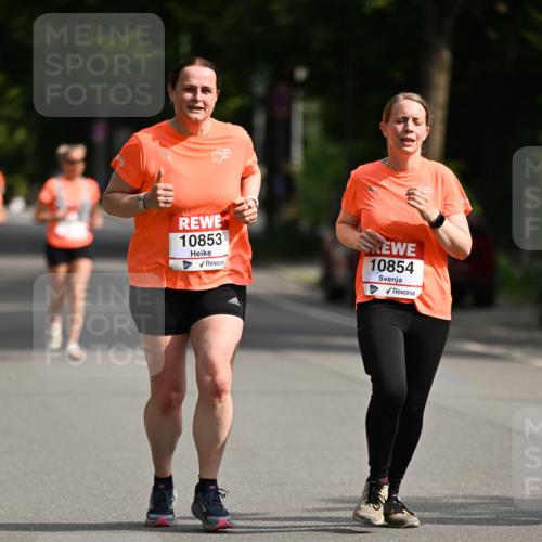 15.06.2025 - REWE Women's Run Dr. Thomas Lammeyer http://msf.ph/oto/7953148 15.06.2025 09:42:01 Laufen 10853, 10854 meine-sportfotos.de
