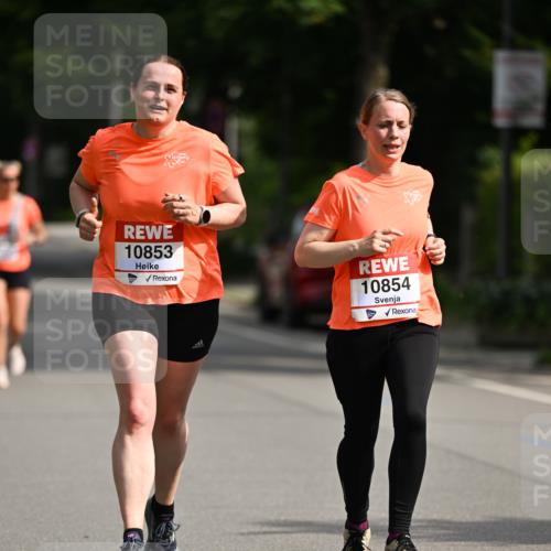 15.06.2025 - REWE Women's Run Dr. Thomas Lammeyer http://msf.ph/oto/7953152 15.06.2025 09:42:01 Laufen 10853, 10854 meine-sportfotos.de