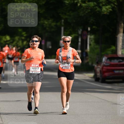 15.06.2025 - REWE Women's Run Dr. Thomas Lammeyer http://msf.ph/oto/7953162 15.06.2025 09:42:05 Laufen 10317, 70276 meine-sportfotos.de