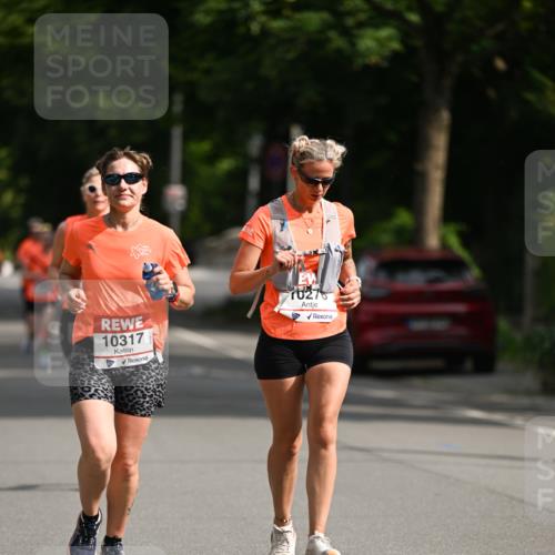 15.06.2025 - REWE Women's Run Dr. Thomas Lammeyer http://msf.ph/oto/7953178 15.06.2025 09:42:07 Laufen 10317, 10276 meine-sportfotos.de