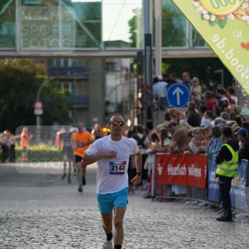 13.06.2025 - Holstenköstenlauf Felixshl http://msf.ph/oto/7953187 13.06.2025 19:42:57 Laufen 2142, 2315 meine-sportfotos.de