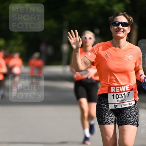 15.06.2025 - REWE Women's Run Dr. Thomas Lammeyer http://msf.ph/oto/7953198 15.06.2025 09:42:09 Laufen 10317 meine-sportfotos.de
