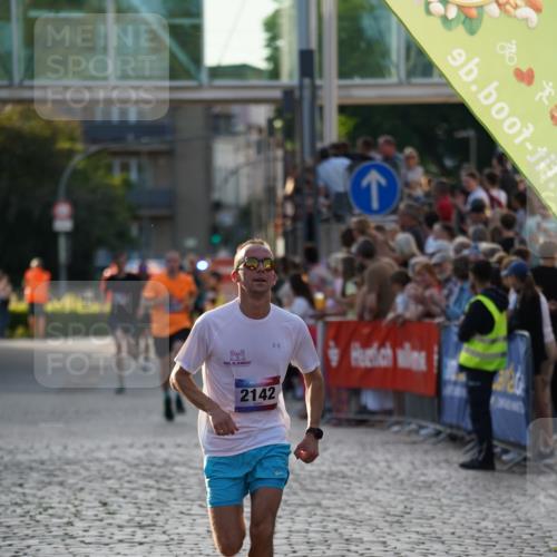 13.06.2025 - Holstenköstenlauf Felixshl http://msf.ph/oto/7953199 13.06.2025 19:42:58 Laufen 2142, 2315, 2473 meine-sportfotos.de
