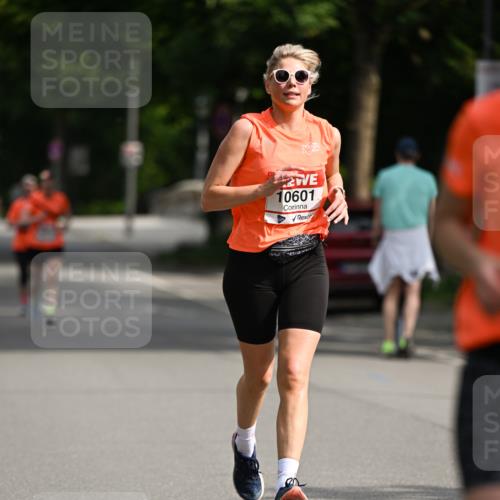 15.06.2025 - REWE Women's Run Dr. Thomas Lammeyer http://msf.ph/oto/7953204 15.06.2025 09:42:10 Laufen 10601 meine-sportfotos.de