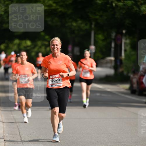 15.06.2025 - REWE Women's Run Dr. Thomas Lammeyer http://msf.ph/oto/7953226 15.06.2025 09:42:13 Laufen 10629 meine-sportfotos.de