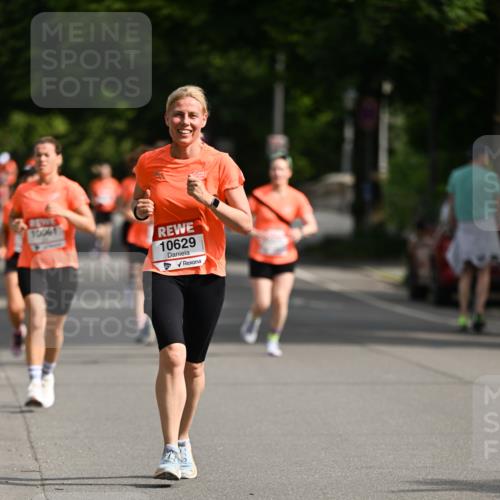 15.06.2025 - REWE Women's Run Dr. Thomas Lammeyer http://msf.ph/oto/7953231 15.06.2025 09:42:14 Laufen 10629 meine-sportfotos.de