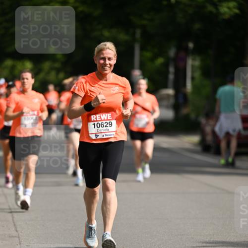 15.06.2025 - REWE Women's Run Dr. Thomas Lammeyer http://msf.ph/oto/7953235 15.06.2025 09:42:14 Laufen 10629 meine-sportfotos.de
