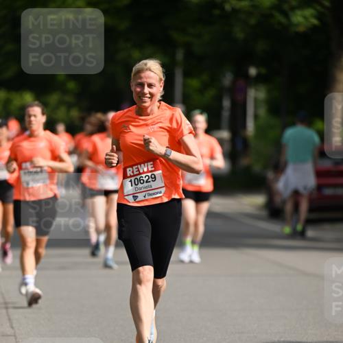 15.06.2025 - REWE Women's Run Dr. Thomas Lammeyer http://msf.ph/oto/7953239 15.06.2025 09:42:15 Laufen 10629 meine-sportfotos.de