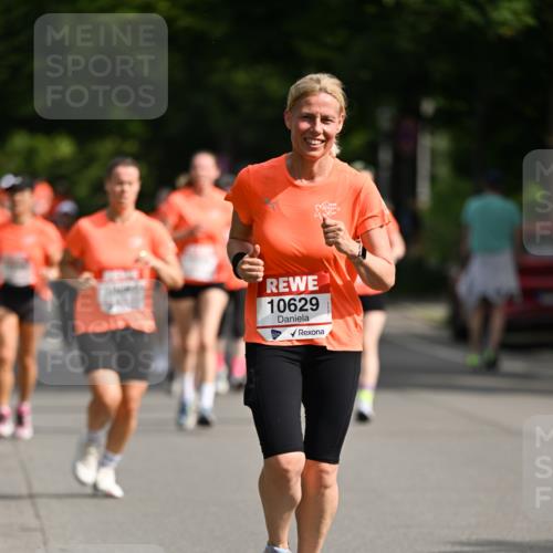 15.06.2025 - REWE Women's Run Dr. Thomas Lammeyer http://msf.ph/oto/7953244 15.06.2025 09:42:15 Laufen 10629 meine-sportfotos.de