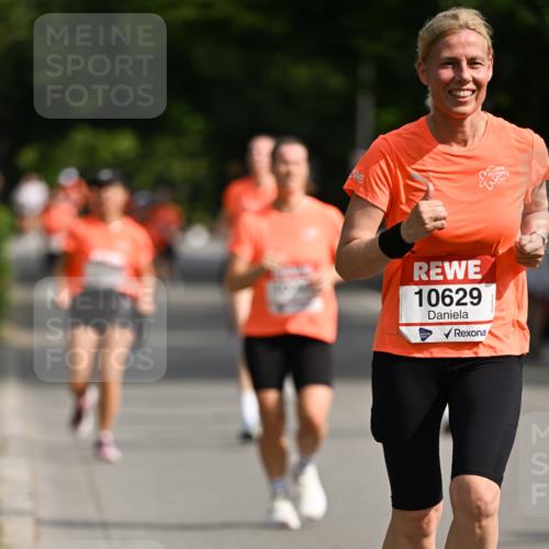 15.06.2025 - REWE Women's Run Dr. Thomas Lammeyer http://msf.ph/oto/7953250 15.06.2025 09:42:16 Laufen 10629 meine-sportfotos.de