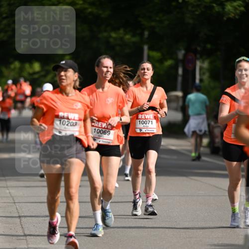 15.06.2025 - REWE Women's Run Dr. Thomas Lammeyer http://msf.ph/oto/7953266 15.06.2025 09:42:19 Laufen 10203, 10071, 10069 meine-sportfotos.de