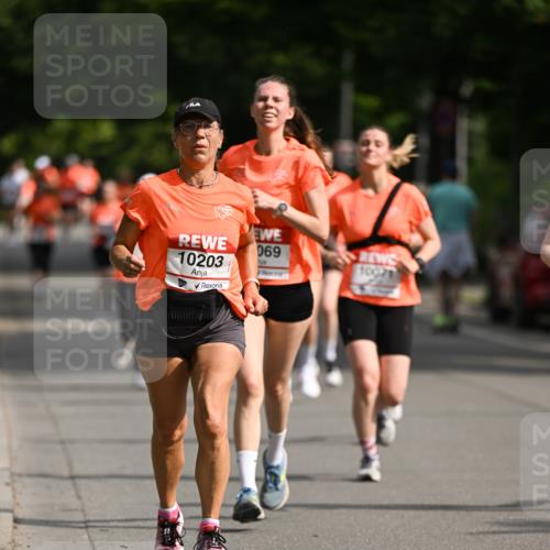 15.06.2025 - REWE Women's Run Dr. Thomas Lammeyer http://msf.ph/oto/7953269 15.06.2025 09:42:19 Laufen 069, 10203, 10071 meine-sportfotos.de