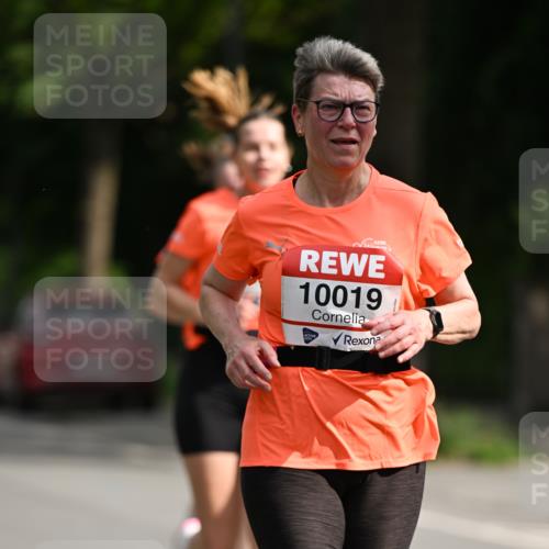 15.06.2025 - REWE Women's Run Dr. Thomas Lammeyer http://msf.ph/oto/7953305 15.06.2025 09:42:25 Laufen 10019 meine-sportfotos.de