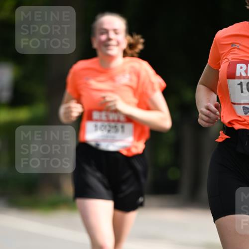 15.06.2025 - REWE Women's Run Dr. Thomas Lammeyer http://msf.ph/oto/7953316 15.06.2025 09:42:27 Laufen 10251 meine-sportfotos.de