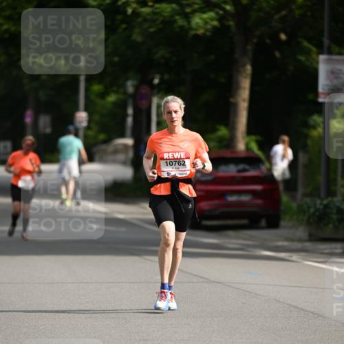 15.06.2025 - REWE Women's Run Dr. Thomas Lammeyer http://msf.ph/oto/7953324 15.06.2025 09:42:30 Laufen 10762 meine-sportfotos.de