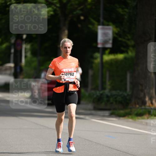 15.06.2025 - REWE Women's Run Dr. Thomas Lammeyer http://msf.ph/oto/7953335 15.06.2025 09:42:31 Laufen 10762 meine-sportfotos.de