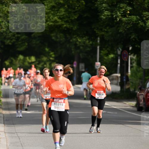 15.06.2025 - REWE Women's Run Dr. Thomas Lammeyer http://msf.ph/oto/7953358 15.06.2025 09:42:35 Laufen 0328, 4, 10319, 10530 meine-sportfotos.de