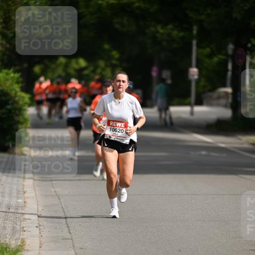 15.06.2025 - REWE Women's Run Dr. Thomas Lammeyer http://msf.ph/oto/7953446 15.06.2025 09:42:42 Laufen 10620 meine-sportfotos.de