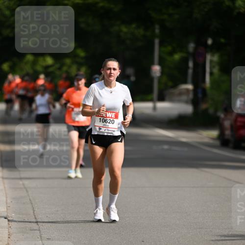 15.06.2025 - REWE Women's Run Dr. Thomas Lammeyer http://msf.ph/oto/7953462 15.06.2025 09:42:42 Laufen 10620 meine-sportfotos.de