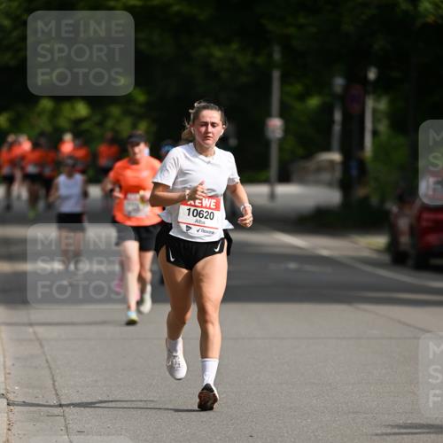 15.06.2025 - REWE Women's Run Dr. Thomas Lammeyer http://msf.ph/oto/7953465 15.06.2025 09:42:42 Laufen 10620 meine-sportfotos.de