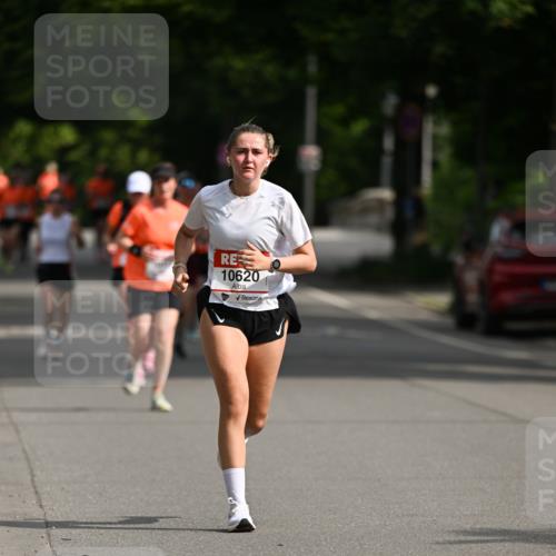 15.06.2025 - REWE Women's Run Dr. Thomas Lammeyer http://msf.ph/oto/7953471 15.06.2025 09:42:43 Laufen 10620 meine-sportfotos.de