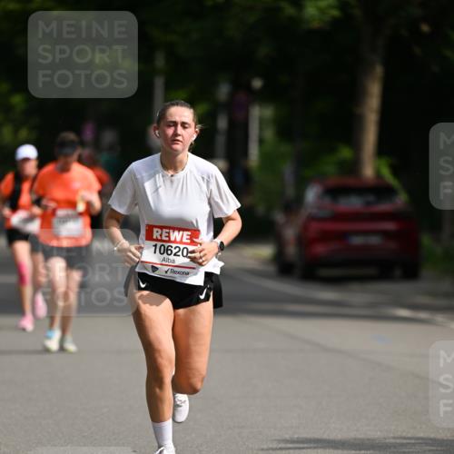 15.06.2025 - REWE Women's Run Dr. Thomas Lammeyer http://msf.ph/oto/7953488 15.06.2025 09:42:44 Laufen 10620 meine-sportfotos.de