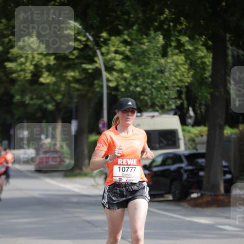 15.06.2025 - REWE Women's Run Jannik Wohlers http://msf.ph/oto/7953499 15.06.2025 08:48:43 Laufen 10777 meine-sportfotos.de