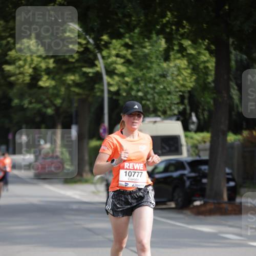 15.06.2025 - REWE Women's Run Jannik Wohlers http://msf.ph/oto/7953502 15.06.2025 08:48:43 Laufen 10777 meine-sportfotos.de