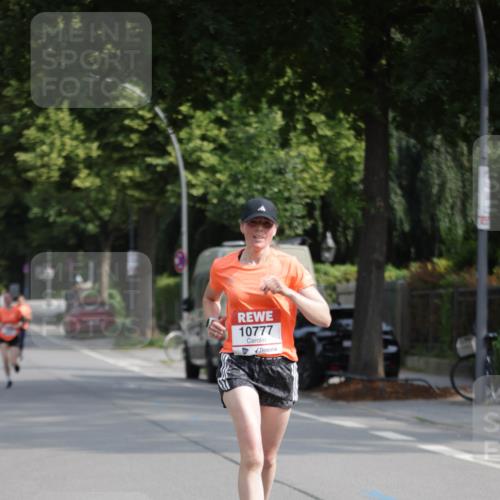 15.06.2025 - REWE Women's Run Jannik Wohlers http://msf.ph/oto/7953510 15.06.2025 08:48:43 Laufen 10777 meine-sportfotos.de