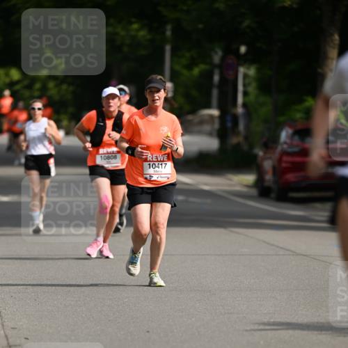 15.06.2025 - REWE Women's Run Dr. Thomas Lammeyer http://msf.ph/oto/7953511 15.06.2025 09:42:46 Laufen 10808, 10417 meine-sportfotos.de