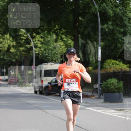 15.06.2025 - REWE Women's Run Jannik Wohlers http://msf.ph/oto/7953535 15.06.2025 08:48:44 Laufen 10777 meine-sportfotos.de
