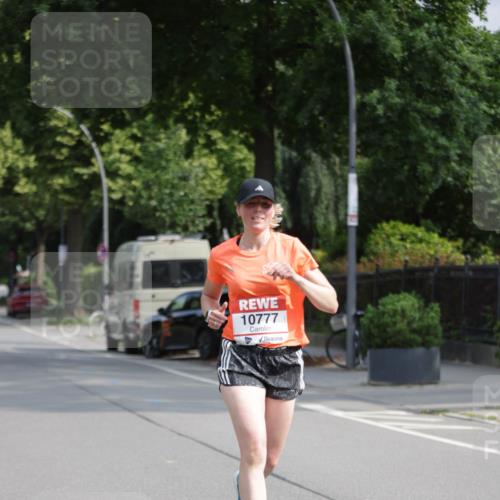 15.06.2025 - REWE Women's Run Jannik Wohlers http://msf.ph/oto/7953539 15.06.2025 08:48:44 Laufen 10777 meine-sportfotos.de