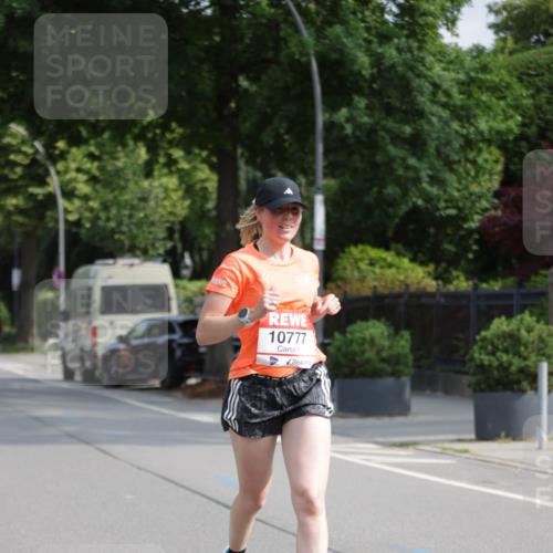 15.06.2025 - REWE Women's Run Jannik Wohlers http://msf.ph/oto/7953553 15.06.2025 08:48:44 Laufen 10777, 421 meine-sportfotos.de