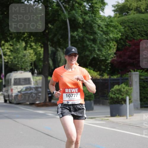 15.06.2025 - REWE Women's Run Jannik Wohlers http://msf.ph/oto/7953563 15.06.2025 08:48:45 Laufen 10777 meine-sportfotos.de