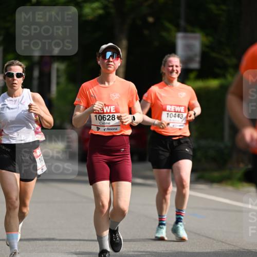 15.06.2025 - REWE Women's Run Dr. Thomas Lammeyer http://msf.ph/oto/7953590 15.06.2025 09:42:52 Laufen 10, 10628, 10443 meine-sportfotos.de