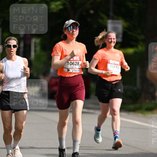 15.06.2025 - REWE Women's Run Dr. Thomas Lammeyer http://msf.ph/oto/7953593 15.06.2025 09:42:52 Laufen 10628, 10443 meine-sportfotos.de