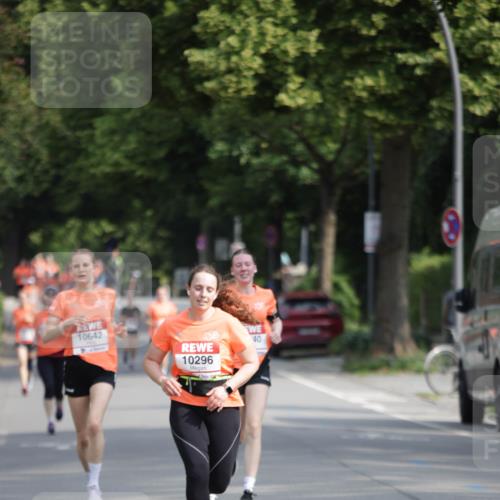 15.06.2025 - REWE Women's Run Jannik Wohlers http://msf.ph/oto/7953607 15.06.2025 08:48:48 Laufen 10642, 10296, 40 meine-sportfotos.de