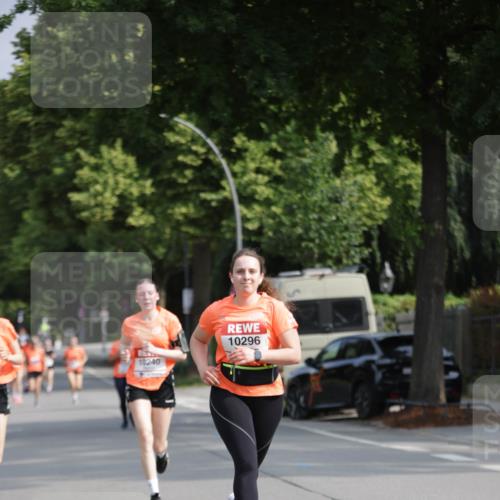 15.06.2025 - REWE Women's Run Jannik Wohlers http://msf.ph/oto/7953612 15.06.2025 08:48:51 Laufen 10240, 10296 meine-sportfotos.de