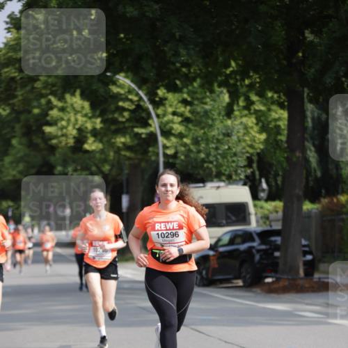 15.06.2025 - REWE Women's Run Jannik Wohlers http://msf.ph/oto/7953614 15.06.2025 08:48:51 Laufen 10296 meine-sportfotos.de