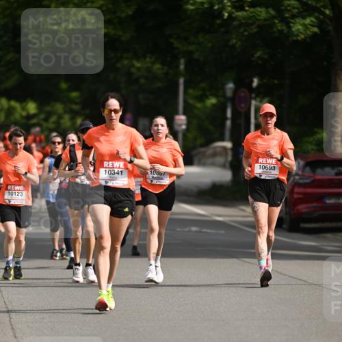 15.06.2025 - REWE Women's Run Dr. Thomas Lammeyer http://msf.ph/oto/7953625 15.06.2025 09:43:02 Laufen 10123, 10341, 10867, 10693 meine-sportfotos.de