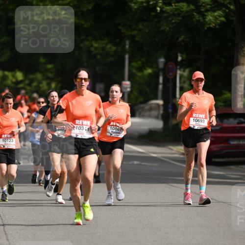 15.06.2025 - REWE Women's Run Dr. Thomas Lammeyer http://msf.ph/oto/7953629 15.06.2025 09:43:03 Laufen 10341, 10867, 10123, 10693 meine-sportfotos.de