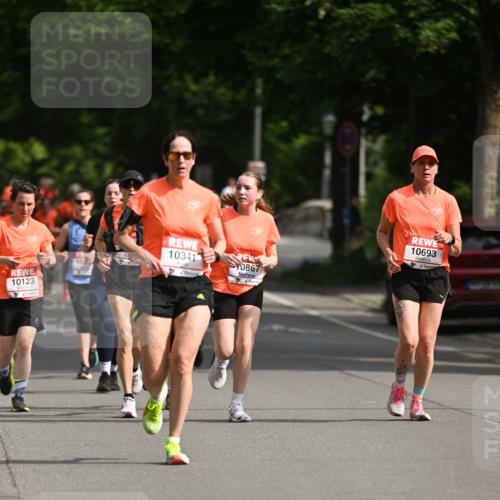 15.06.2025 - REWE Women's Run Dr. Thomas Lammeyer http://msf.ph/oto/7953634 15.06.2025 09:43:03 Laufen 10123, 10341, 0867, 10693 meine-sportfotos.de