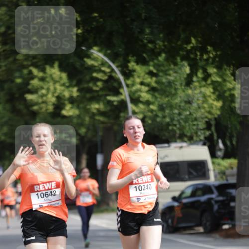 15.06.2025 - REWE Women's Run Jannik Wohlers http://msf.ph/oto/7953660 15.06.2025 08:48:53 Laufen 10642, 10240 meine-sportfotos.de