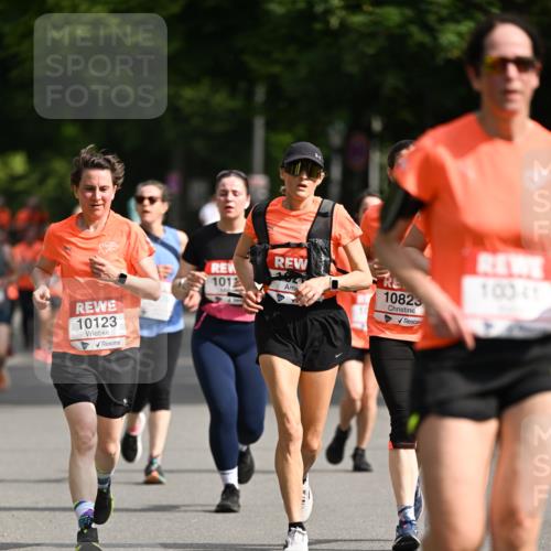 15.06.2025 - REWE Women's Run Dr. Thomas Lammeyer http://msf.ph/oto/7953681 15.06.2025 09:43:07 Laufen 1012, 10123, 10823, 10041 meine-sportfotos.de