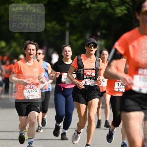 15.06.2025 - REWE Women's Run Dr. Thomas Lammeyer http://msf.ph/oto/7953689 15.06.2025 09:43:07 Laufen 10123, 108, 108 meine-sportfotos.de