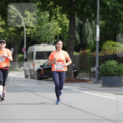 15.06.2025 - REWE Women's Run Jannik Wohlers http://msf.ph/oto/7953738 15.06.2025 08:48:58 Laufen 10121, 10795 meine-sportfotos.de
