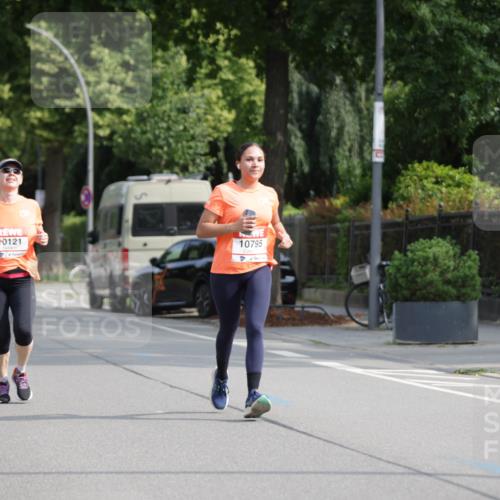15.06.2025 - REWE Women's Run Jannik Wohlers http://msf.ph/oto/7953747 15.06.2025 08:48:58 Laufen 0121, 10795 meine-sportfotos.de