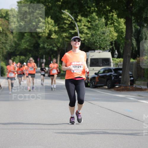 15.06.2025 - REWE Women's Run Jannik Wohlers http://msf.ph/oto/7953769 15.06.2025 08:48:59 Laufen 10121, 10795 meine-sportfotos.de