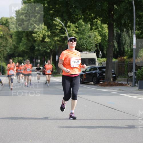15.06.2025 - REWE Women's Run Jannik Wohlers http://msf.ph/oto/7953781 15.06.2025 08:48:59 Laufen 10121, 0795 meine-sportfotos.de
